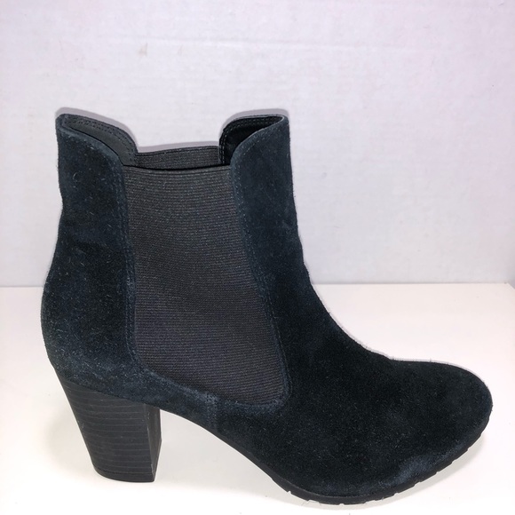 LOGO by Lori Goldstein Jane Suede Pull On Ankle Boot - Picture 4 of 11